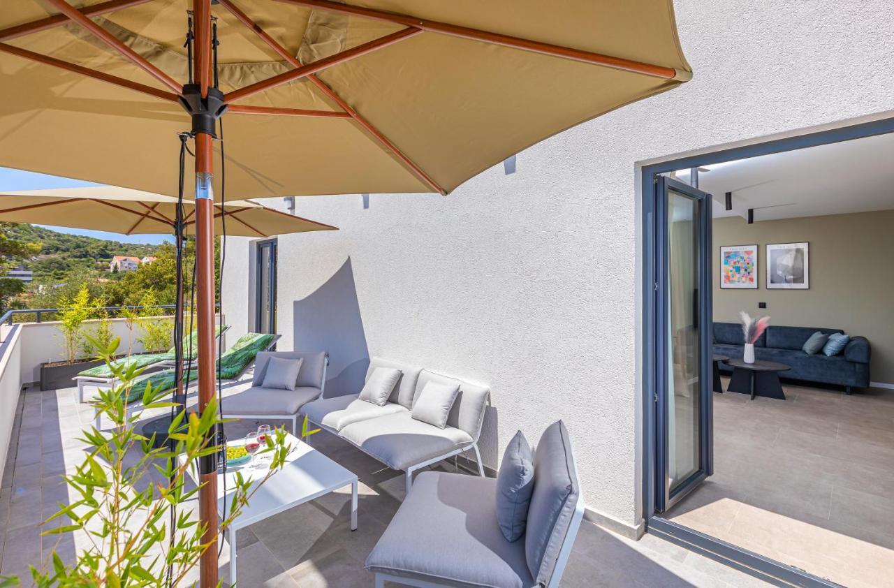 Blacksmith By Duhomes Apartment *